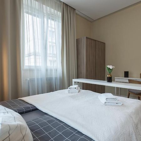 Central Warsaw Apartment - Great Location - Bright And Stylish Apartment In The Center - Plac Konstytucji Buitenkant foto